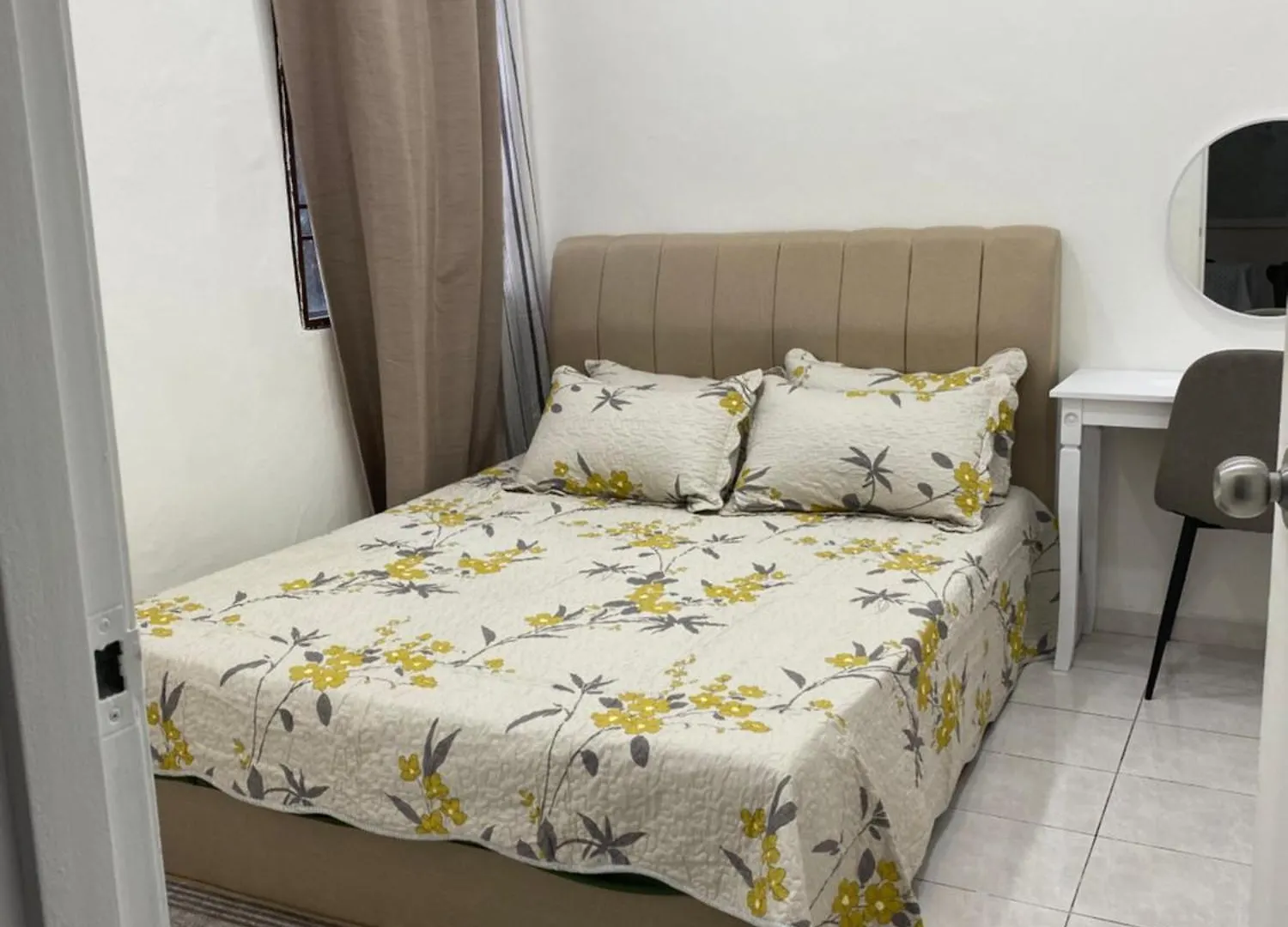 Homestay Bronizam 2 Nilai 0*,  Malaysia